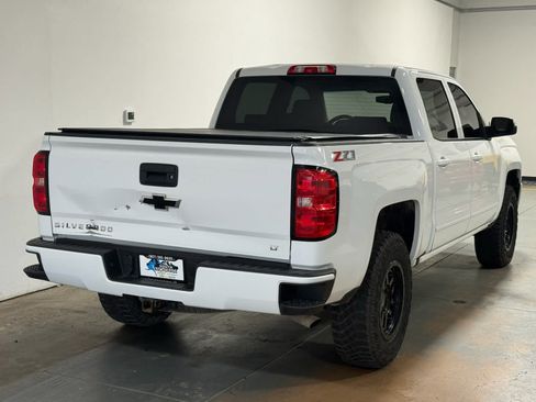 Used 2018 Chevrolet Silverado 1500 LT w/ Texas Edition AWD/4WD image 7