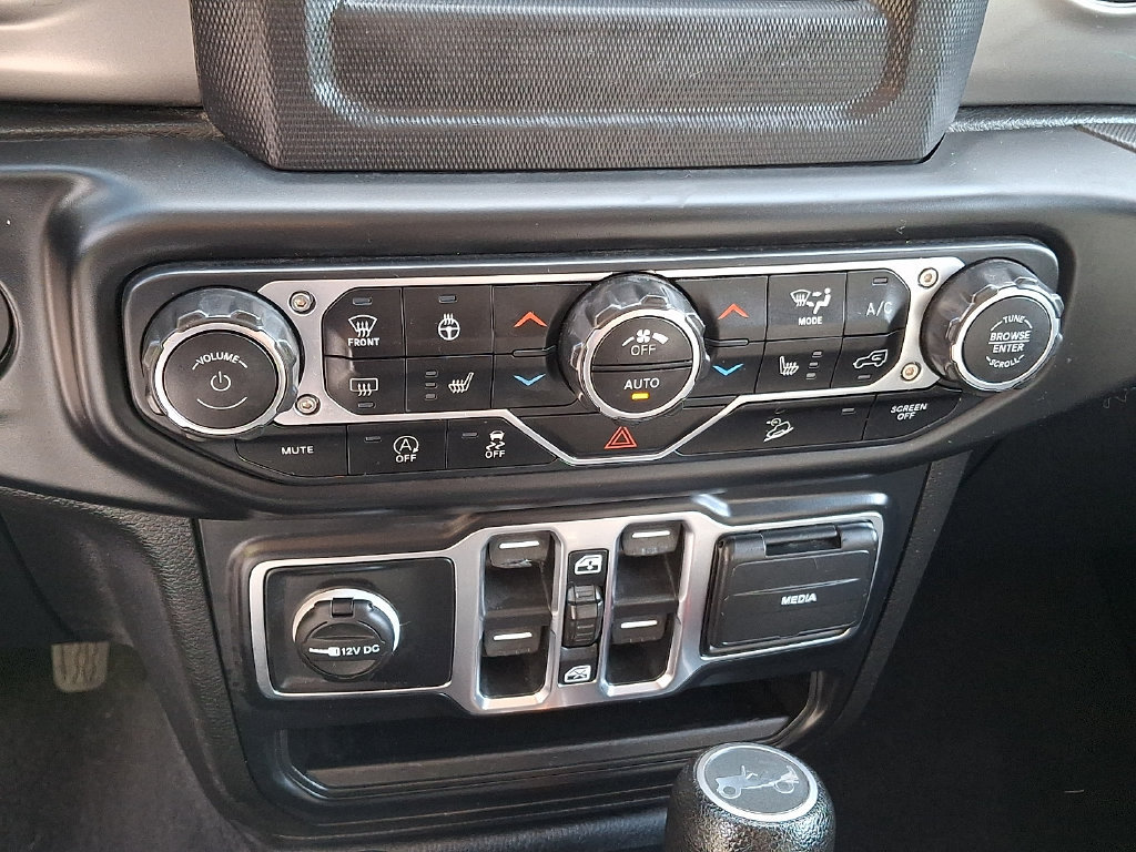 Certified 2019 Jeep Wrangler Unlimited Sport S AWD/4WD image 15