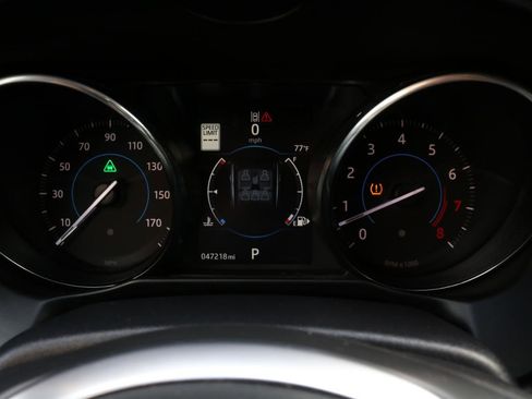Used 2016 Jaguar XF R-Sport RWD image 26