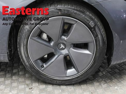 Used 2023 Tesla Model 3 Standard Range image 28