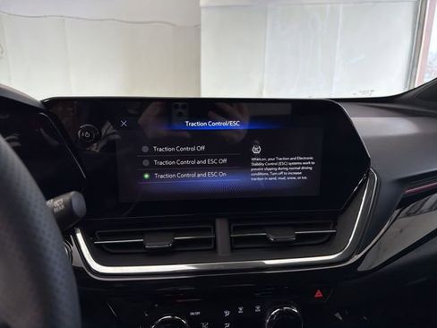 New 2026 Chevrolet Trax RS w/ Driver Confidence Package image 29