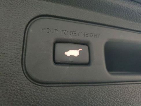 Used 2025 Honda Odyssey EX-L image 9