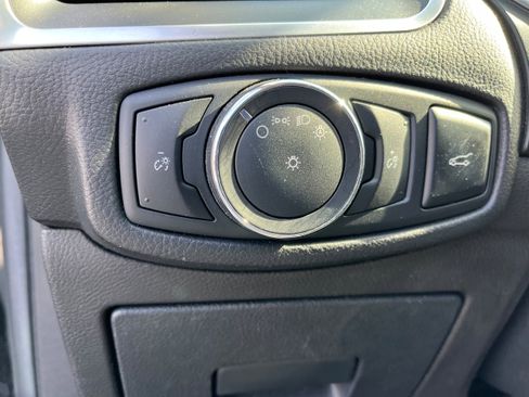 Used 2017 Ford Edge Sport image 23