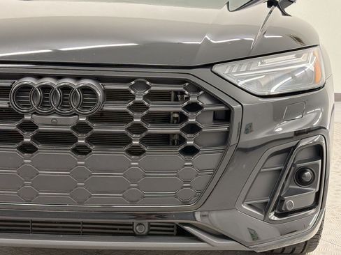 Used 2024 Audi SQ5 Prestige AWD/4WD image 12