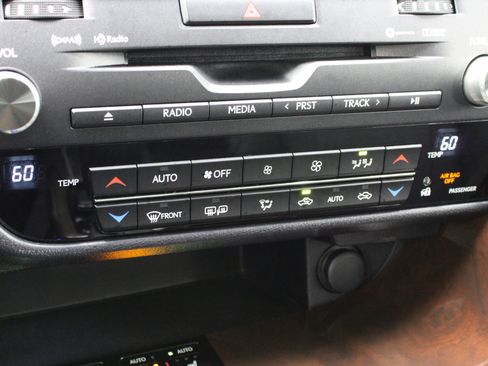 Used 2016 Lexus RX 350 2WD image 63