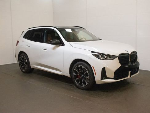 Certified 2025 BMW X3 M50 w/ Premium Package image 1