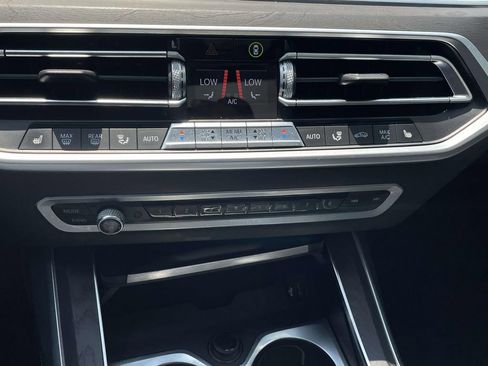 Used 2020 BMW X7 xDrive40i w/ Executive Package AWD/4WD image 30