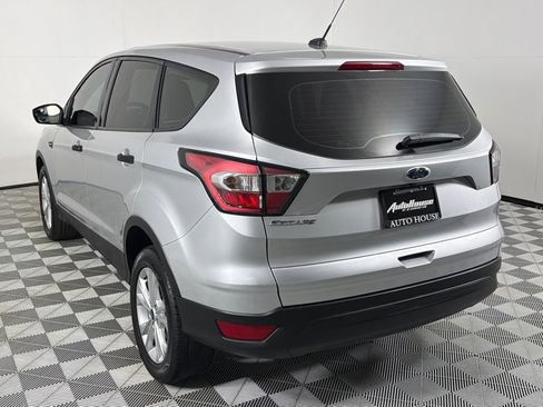 Used 2018 Ford Escape S image 7