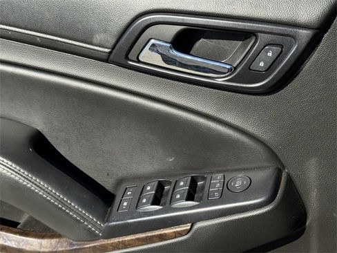 Used 2018 Chevrolet Tahoe LT image 21