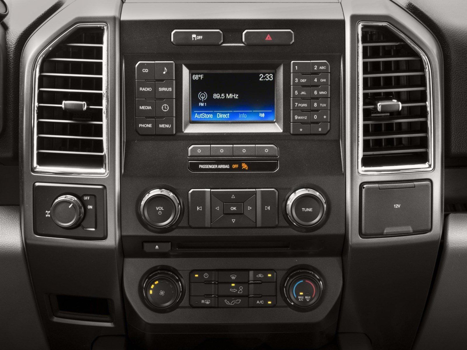 Used 2016 Ford F150 Lariat AWD/4WD image 7