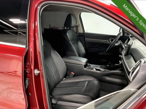 Used 2025 Kia Sorento S w/ Panoramic Sunroof Package FWD image 9