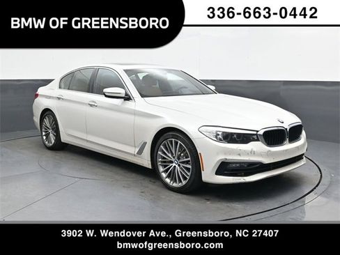 Used 2018 BMW 540i image 1