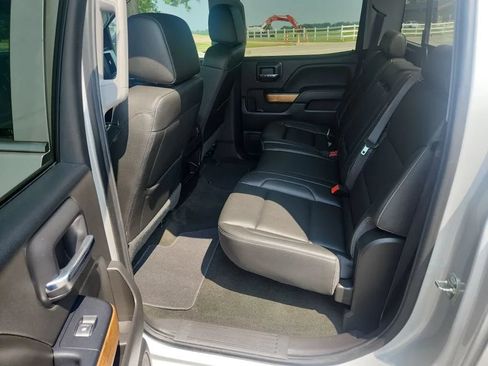 Used 2018 Chevrolet Silverado 1500 LTZ w/ Sport Package AWD/4WD image 8