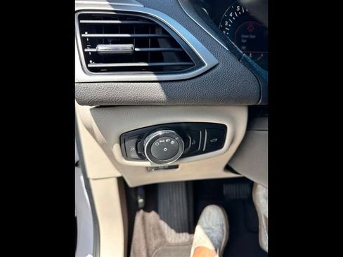 Used 2017 Lincoln MKZ Reserve w/ Technology Package AWD/4WD image 13