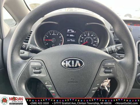 Used 2017 Kia Forte LX image 15