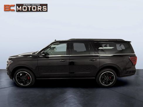 Used 2022 Ford Expedition Max Limited AWD/4WD image 3