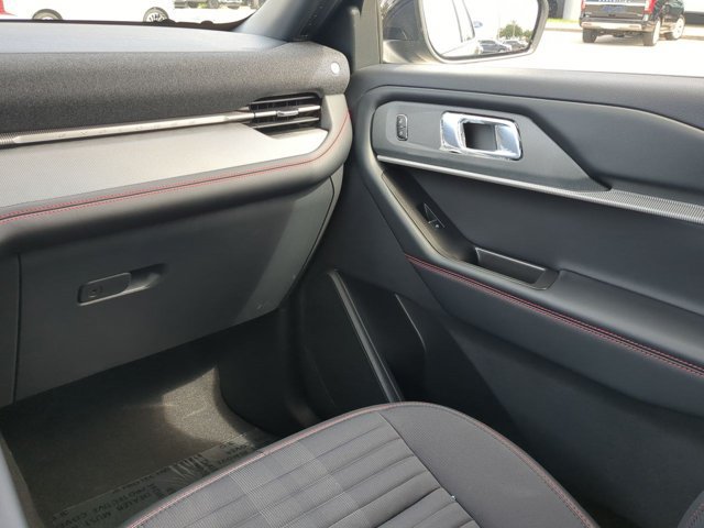 New 2026 Ford Explorer ST-Line w/ ST-Line Street Pack RWD image 19