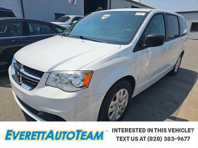 Used 2017 Dodge Grand Caravan SE