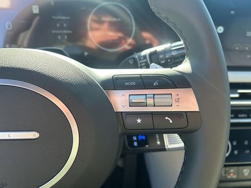 New 2026 Hyundai Tucson Limited image 15