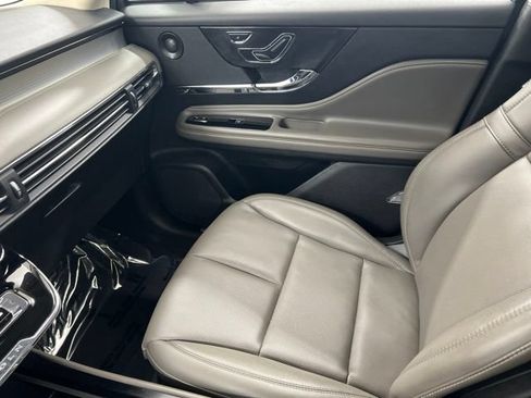 Certified 2023 Lincoln Corsair AWD w/ Equipment Group 102A image 16
