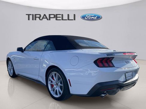 Used 2024 Ford Mustang GT Premium image 7
