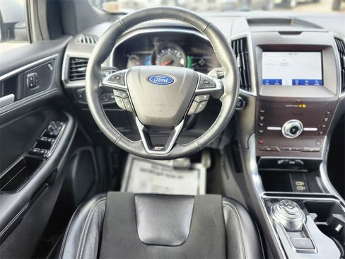 Certified 2020 Ford Edge ST w/ Cold Weather Package image 13