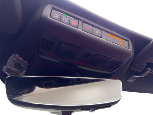 Used 2022 Chevrolet Corvette Stingray Preferred Cpe w/ 2LT image 73