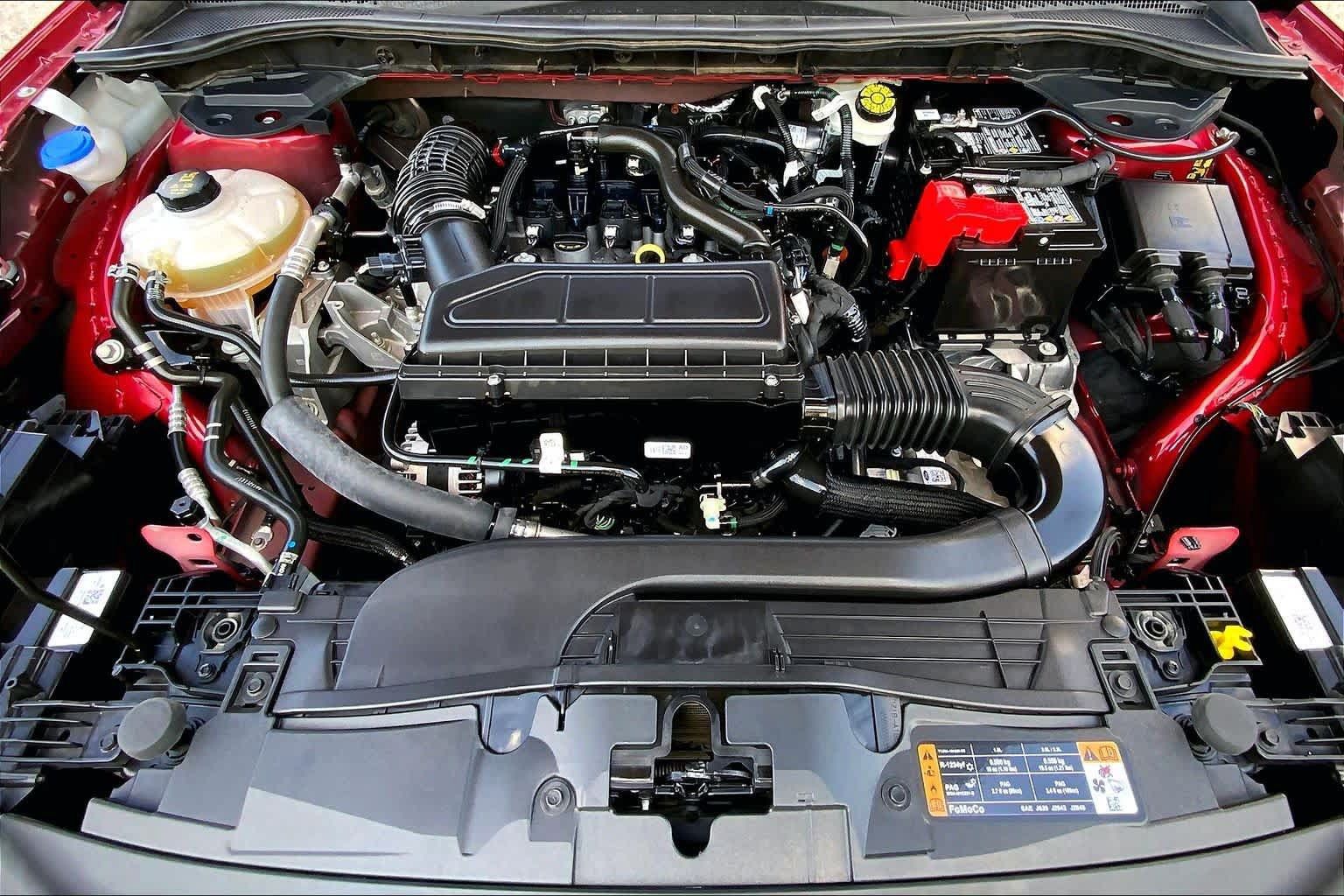 Used 2025 Ford Escape ST-Line FWD image 31