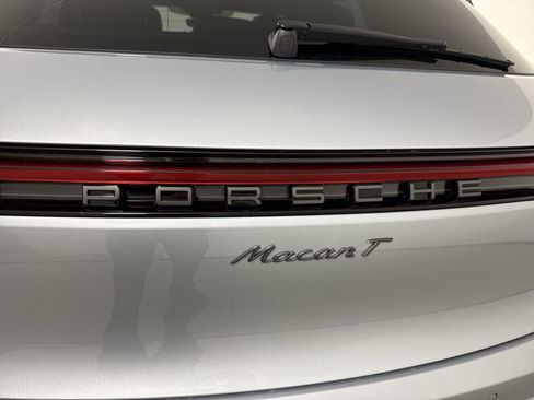 New 2026 Porsche Macan Turbo AWD/4WD image 19