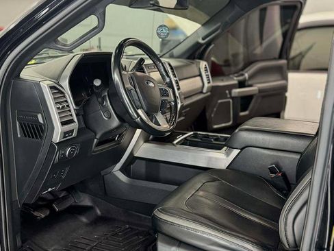 Used 2019 Ford F250 Platinum w/ Platinum Ultimate Package image 5