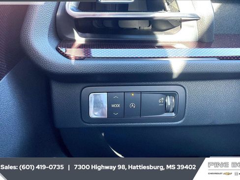 New 2026 Chevrolet Traverse RS FWD image 23