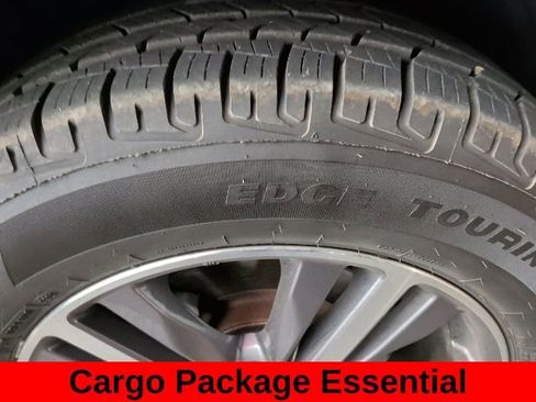 Used 2019 INFINITI QX60 Luxe w/ Essential Package image 12