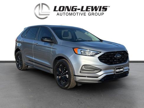 Used 2024 Ford Edge SE w/ Black Appearance Package image 10