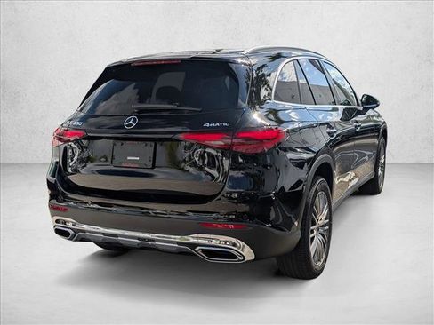New 2026 Mercedes-Benz GLC 300 4MATIC image 2