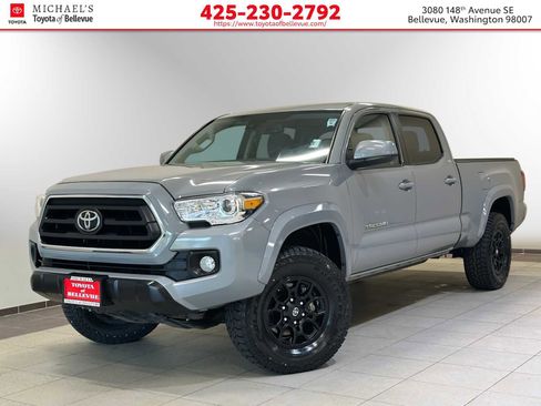 Used 2021 Toyota Tacoma SR5 AWD/4WD image 1