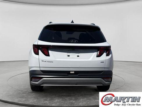 Used 2025 Hyundai Tucson SEL AWD/4WD image 6