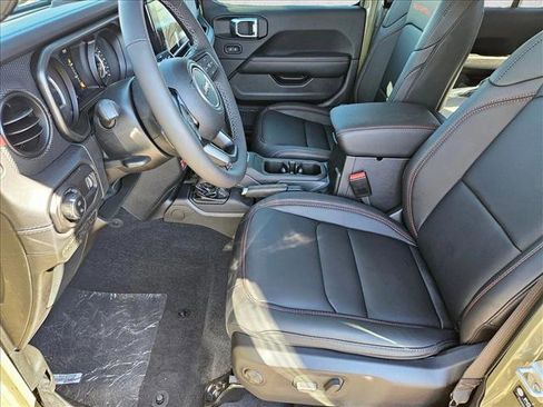 New 2025 Jeep Gladiator Rubicon image 4