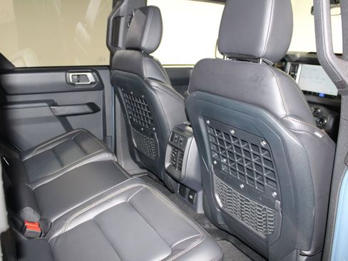 New 2025 Ford Bronco Badlands image 30
