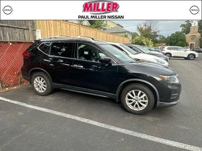 Certified 2017 Nissan Rogue SV w/ SV Premium Package