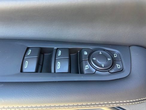 New 2026 GMC Yukon Elevation w/ LPO, Floor Liner Package image 19