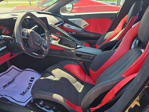 Used 2024 Chevrolet Corvette Z06 RWD image 6