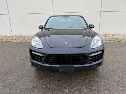 Used 2014 Porsche Cayenne Turbo S image 9