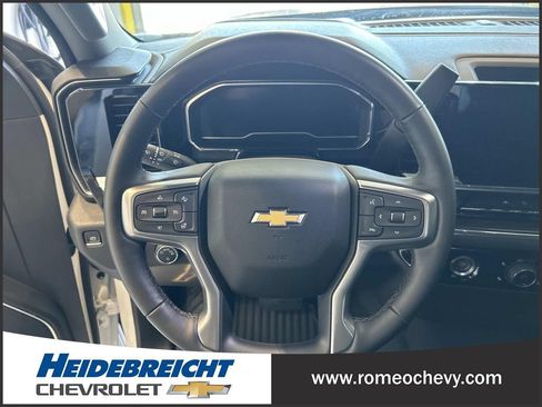 Certified 2024 Chevrolet Silverado 1500 LT AWD/4WD image 18