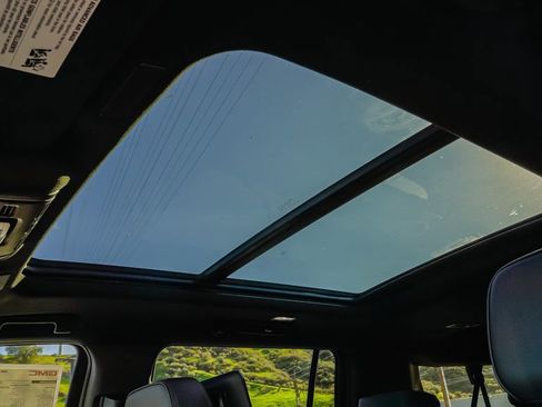 New 2026 GMC Yukon XL Denali w/ Advanced Technology Package image 18