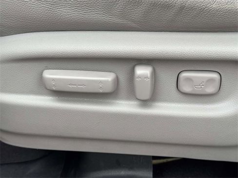 Used 2020 Honda Pilot Touring image 19