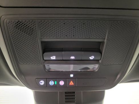 New 2026 Chevrolet Traverse LT w/ Sun and Wheel Package image 12