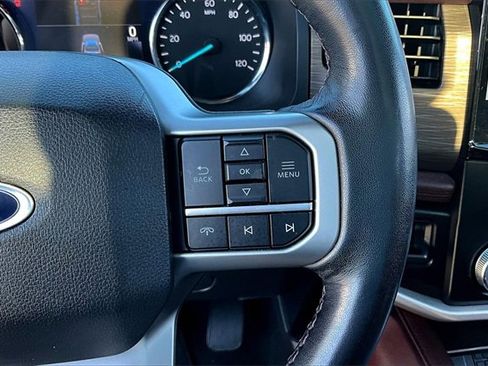 Used 2024 Ford Expedition Max Limited image 12