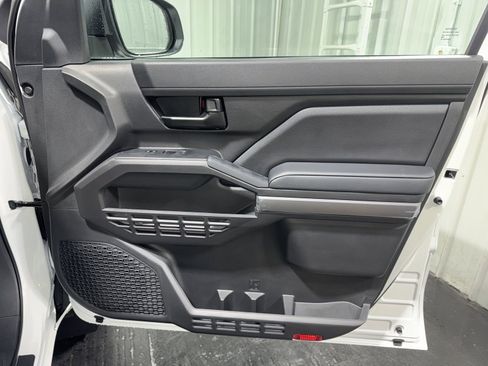 New 2026 Toyota Tacoma SR5 AWD/4WD image 11
