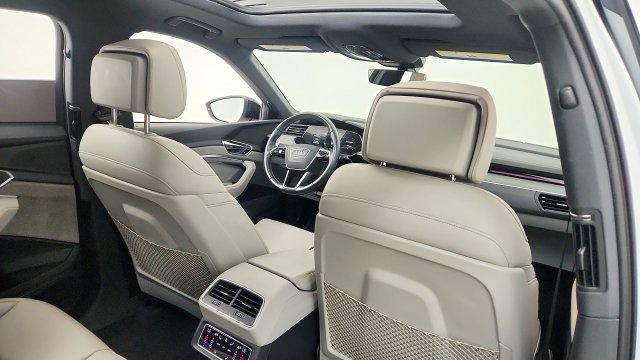 Used 2024 Audi Q8 e-tron Prestige w/ Prestige Package AWD/4WD image 40