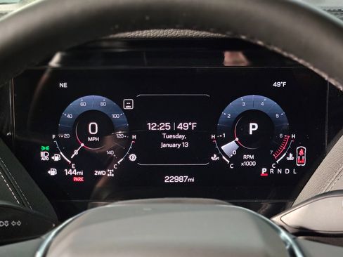 Used 2025 GMC Yukon Denali w/ Sun & Power Step Package image 15